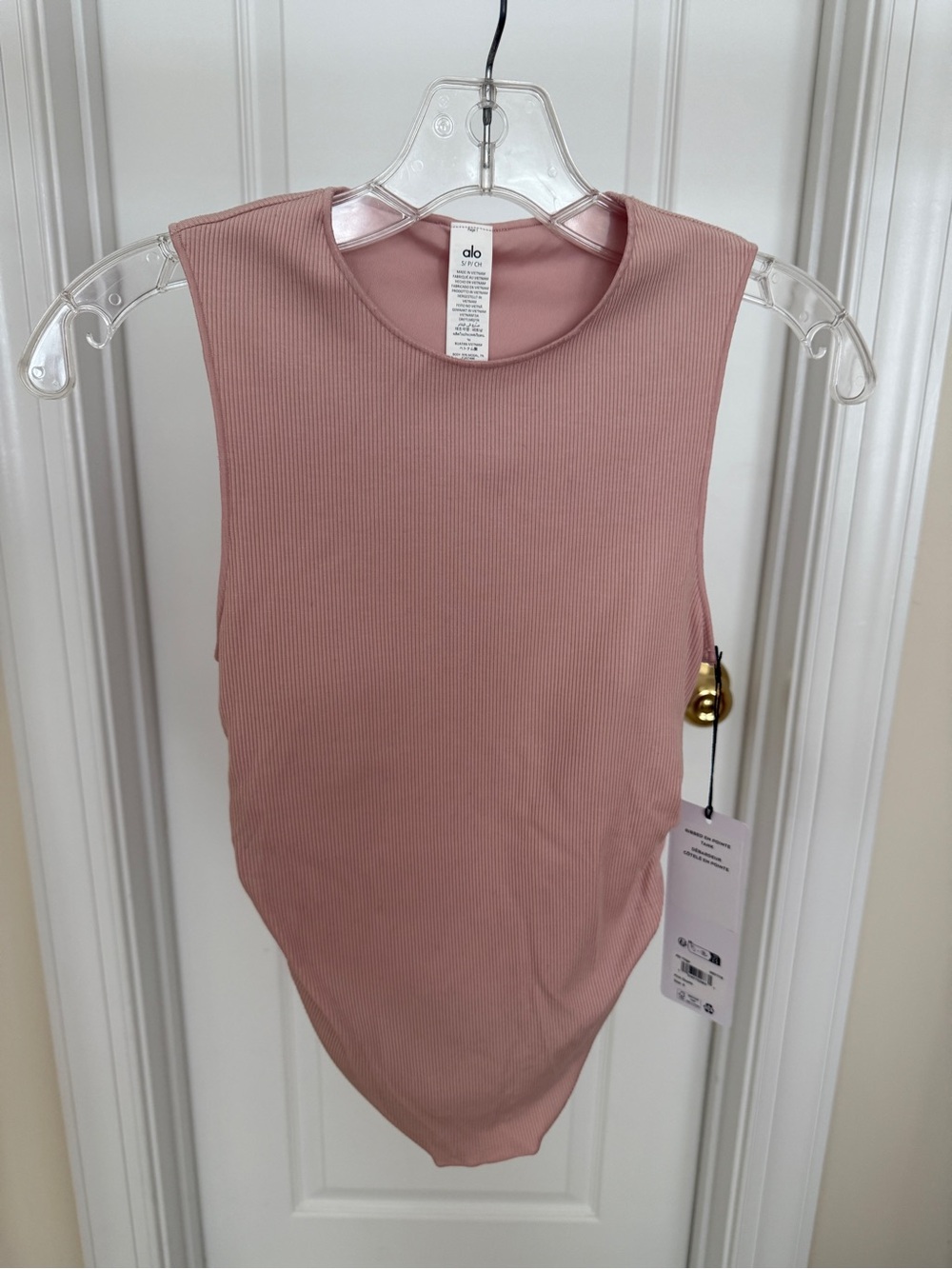 BRAND NEW Alo Women’s Blush Pink Ribbed Tank Bodysuit